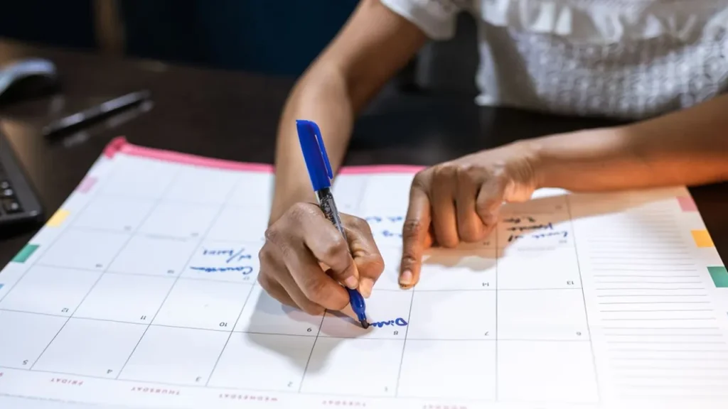 LLC Annual Reports: Due Dates and Fees in All 50 States - featured image