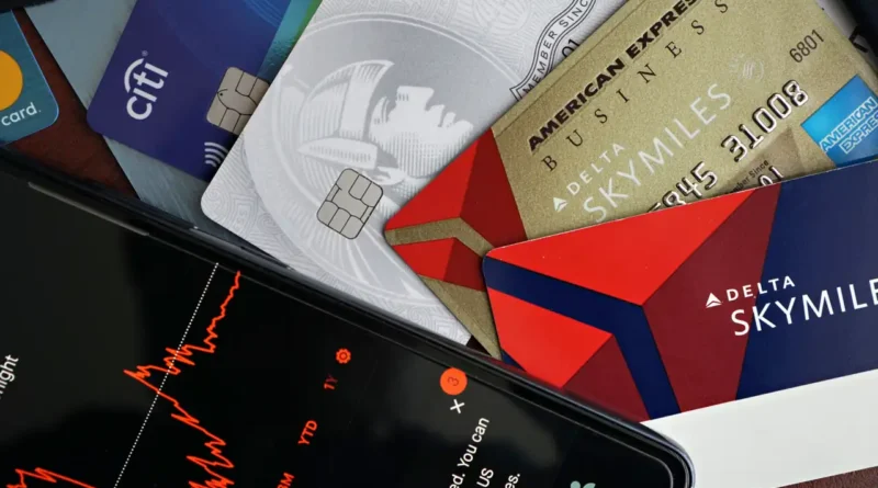 Business Credit Cards for LLCs: How to Build Business Credit